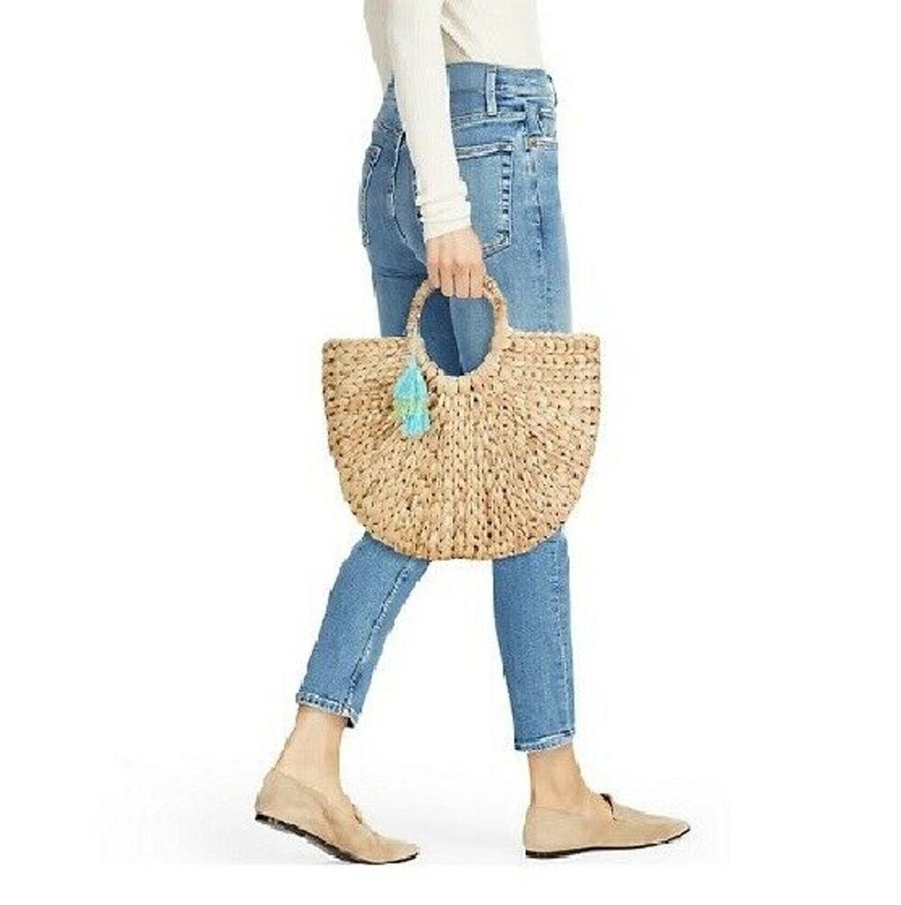 Twig & Arrow Straw Ring Handle Tote
